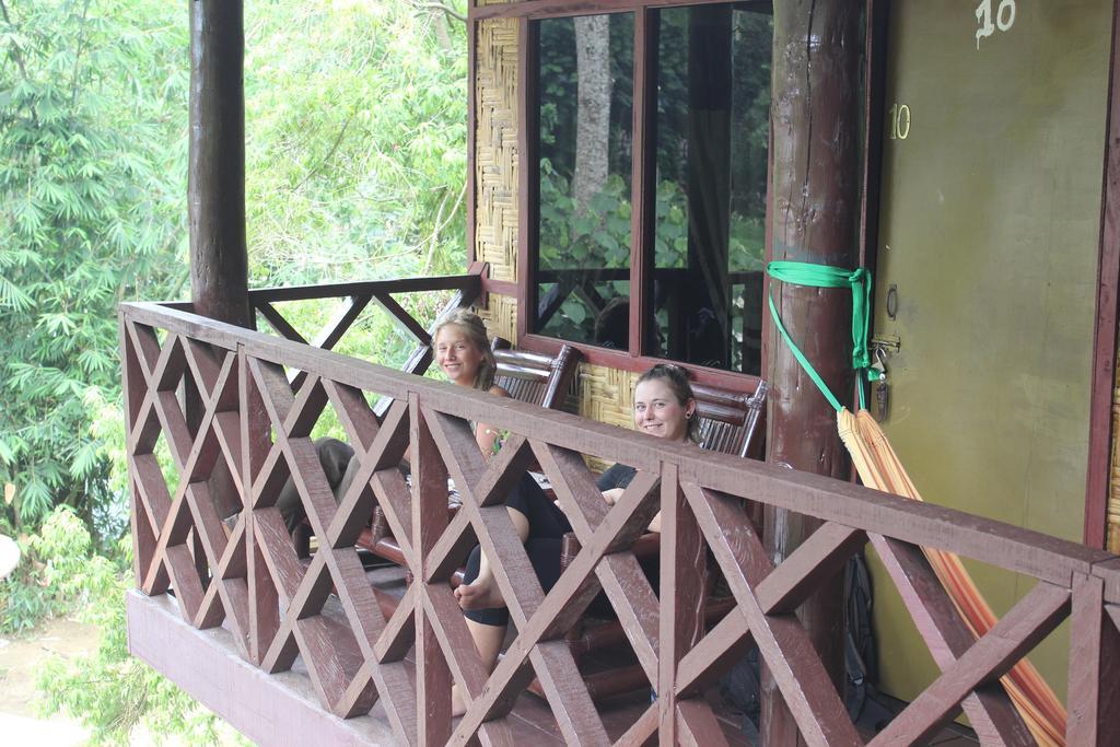 Rain Forest Guest House And Jungle Trekking Букит-Лаванг Экстерьер фото