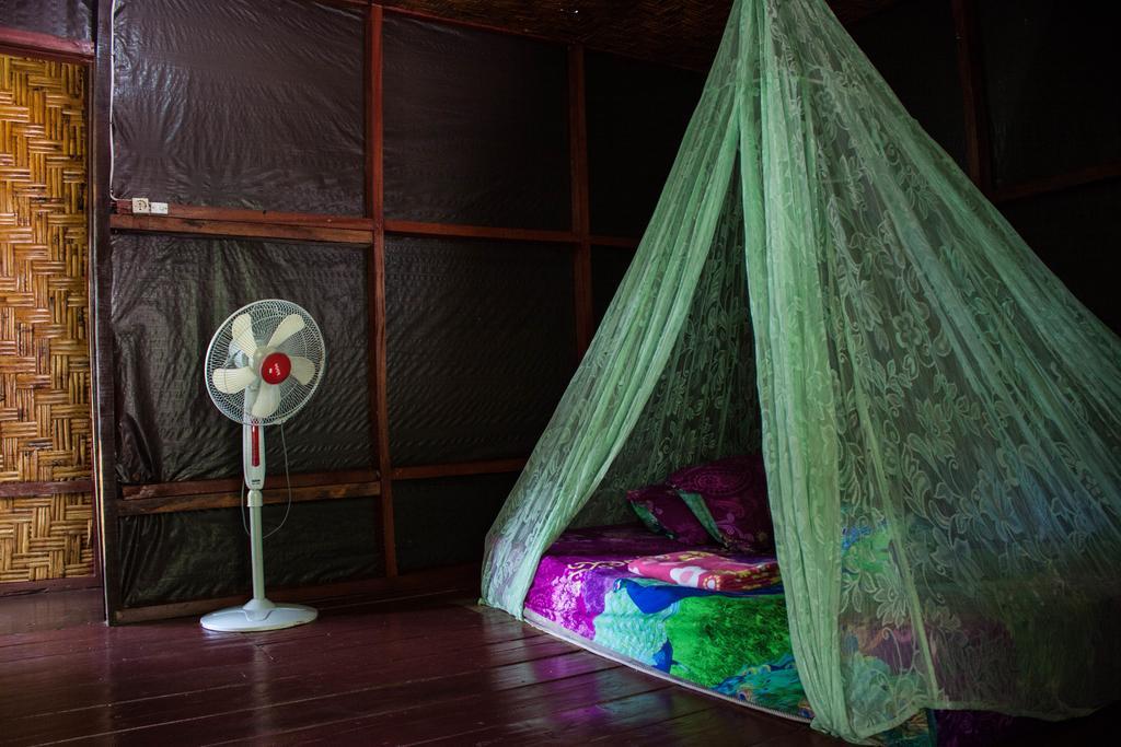 Rain Forest Guest House And Jungle Trekking Букит-Лаванг Экстерьер фото